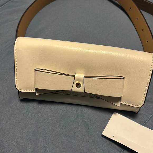 NWT KATE SPADE 🤍 Creme Belt Bag 💼 - Picture 10 of 11